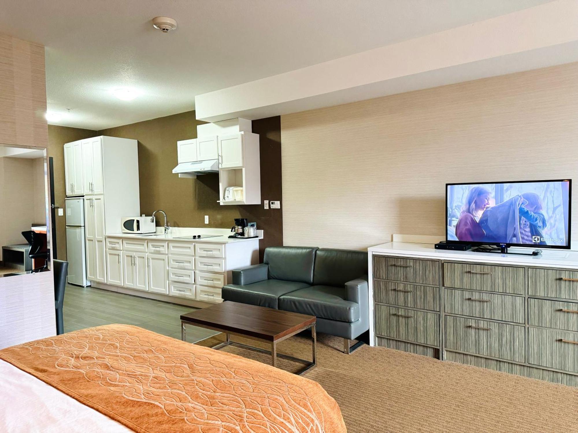 Southfort Inn Fort Saskatchewan Номер фото
